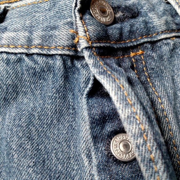 Levi Strauss Levis 501 Button Fly Jeans 32x31 Actual Size Blue Denim READ - Picture 9 of 16